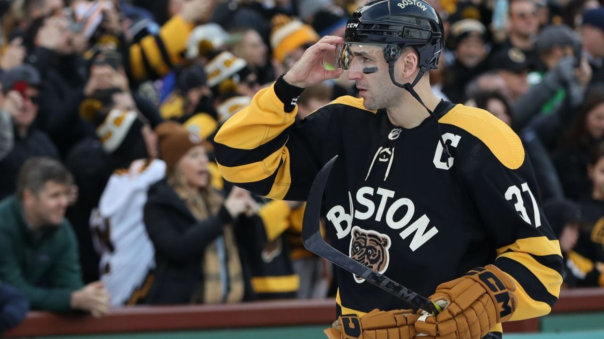 Bruins sport Red Sox uniforms for their Winter Classic arrival 