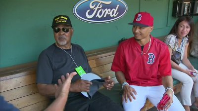 Mookie Betts' dad, Willie, visits Fenway Park – NBC Sports Boston