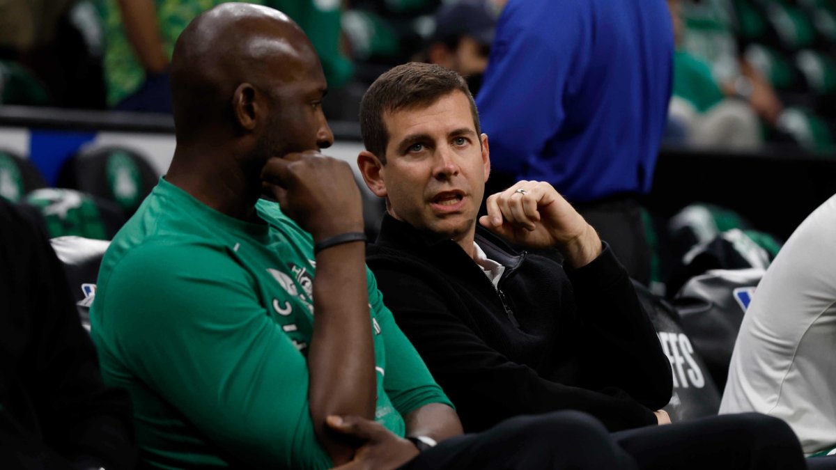 Should the Boston Celtics Stand Pat at the Trade Deadline? - The