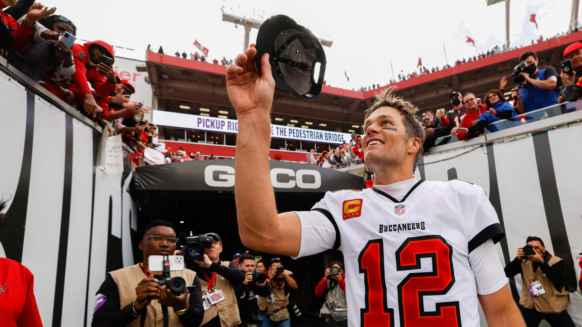 Report: Tom Brady Retiring From NFL After 22 Seasons, Bucs Not Informed