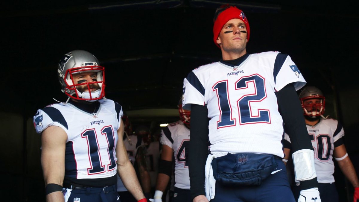 Watch Julian Edelman Train With Ex-Patriots Teammate Tom Brady