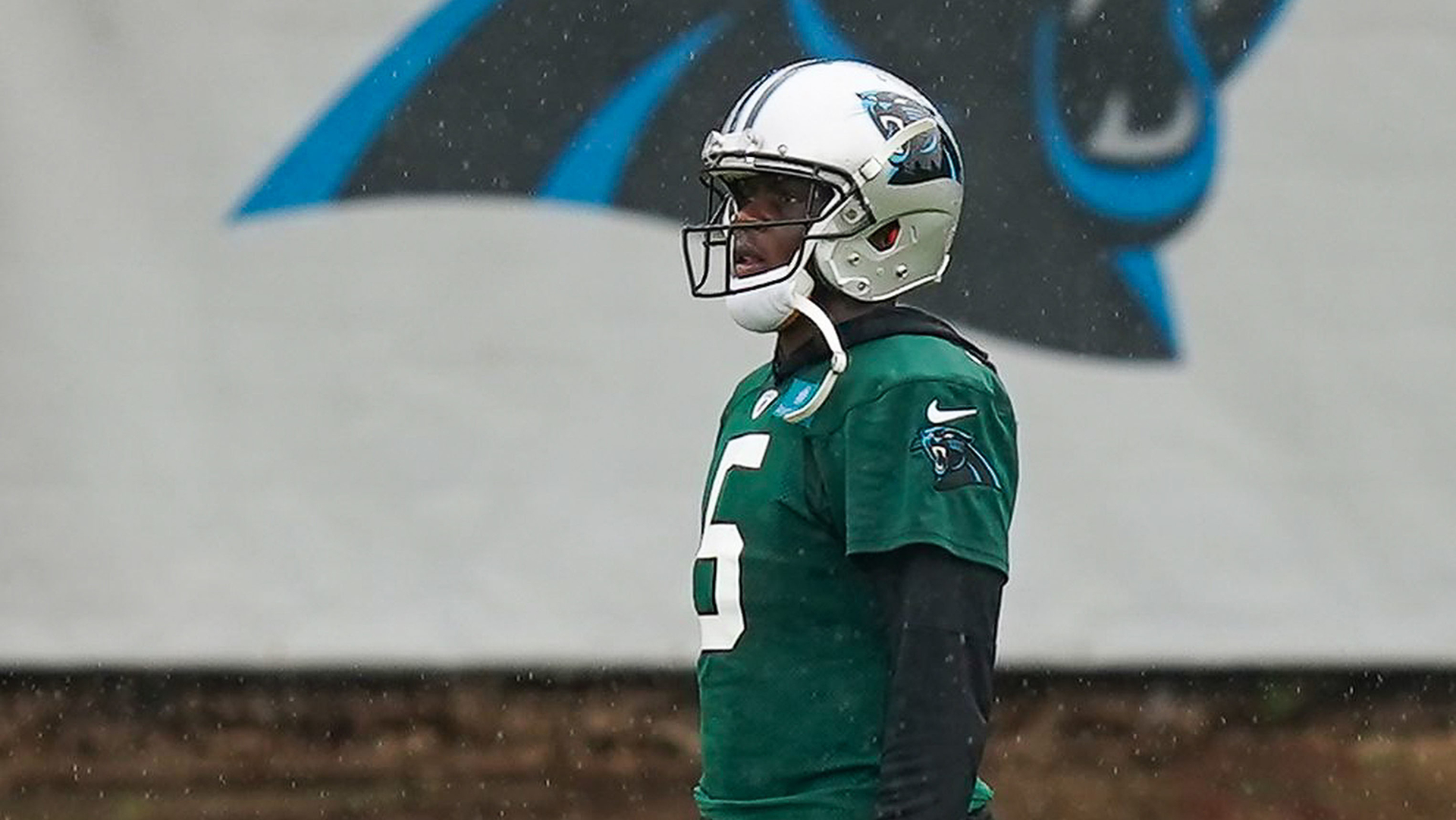 <p><strong>Last week’s ranking:</strong> 23<br />
<strong>Week 1 stats:</strong> 22-of-34, 270 yards, 1 TD, 0 INT<br />
<br />
Derek Carr may have gotten the victory, but I was more impressed with Bridgewater’s performance considering he was doing it with a new team and added 26 yards on the ground. I’ll say it again: I have a good feeling about the Panthers, even if we don’t see it right away.</p>