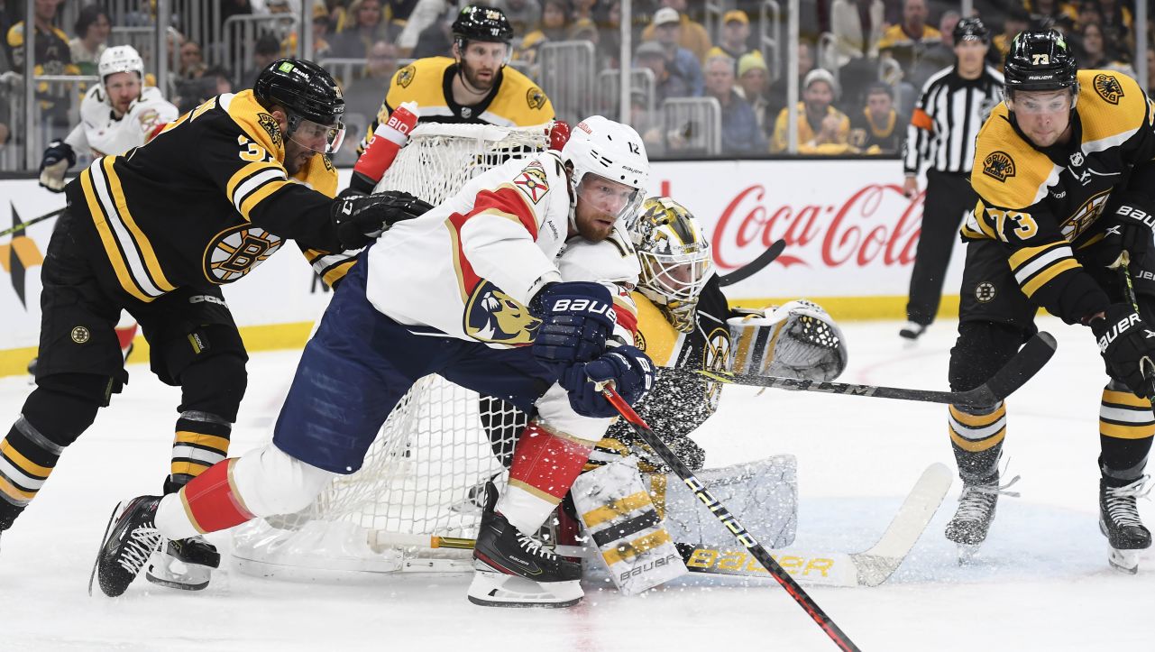 Today in Hockey History: Boston Bruins Bid Farewell to Boston Garden