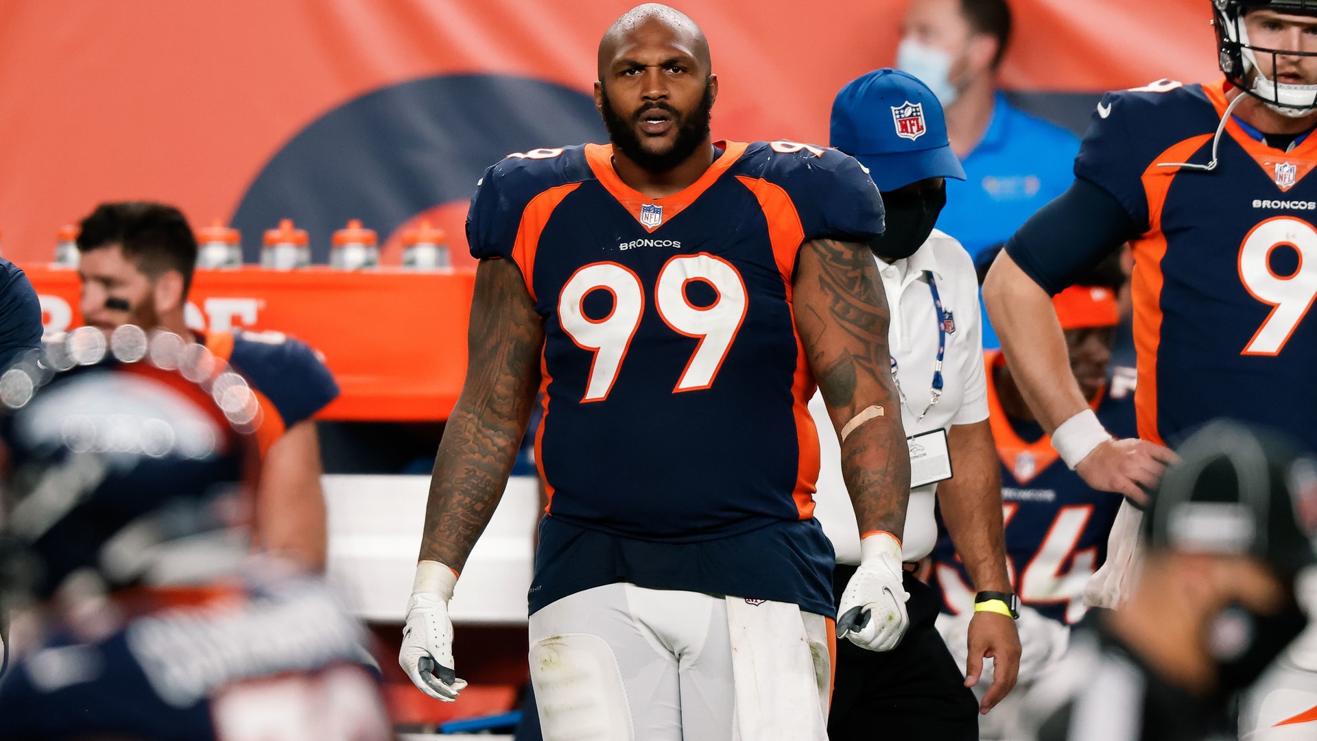 <p>Age: 31</p>
<p>2020 stats: 14 tackles, one TFL</p>
<p>Casey only played in three games last year but he played well in those outings for the Broncos. He didn't do much as a pass rusher, but he stopped the run well and managed to knock down three passes, and that matched the second-highest total of his career. Casey is on the older side, but he still has something left in the tank and should get a chance to sign on to a contender as a potential starter.</p>
<p> </p>
<p> </p>