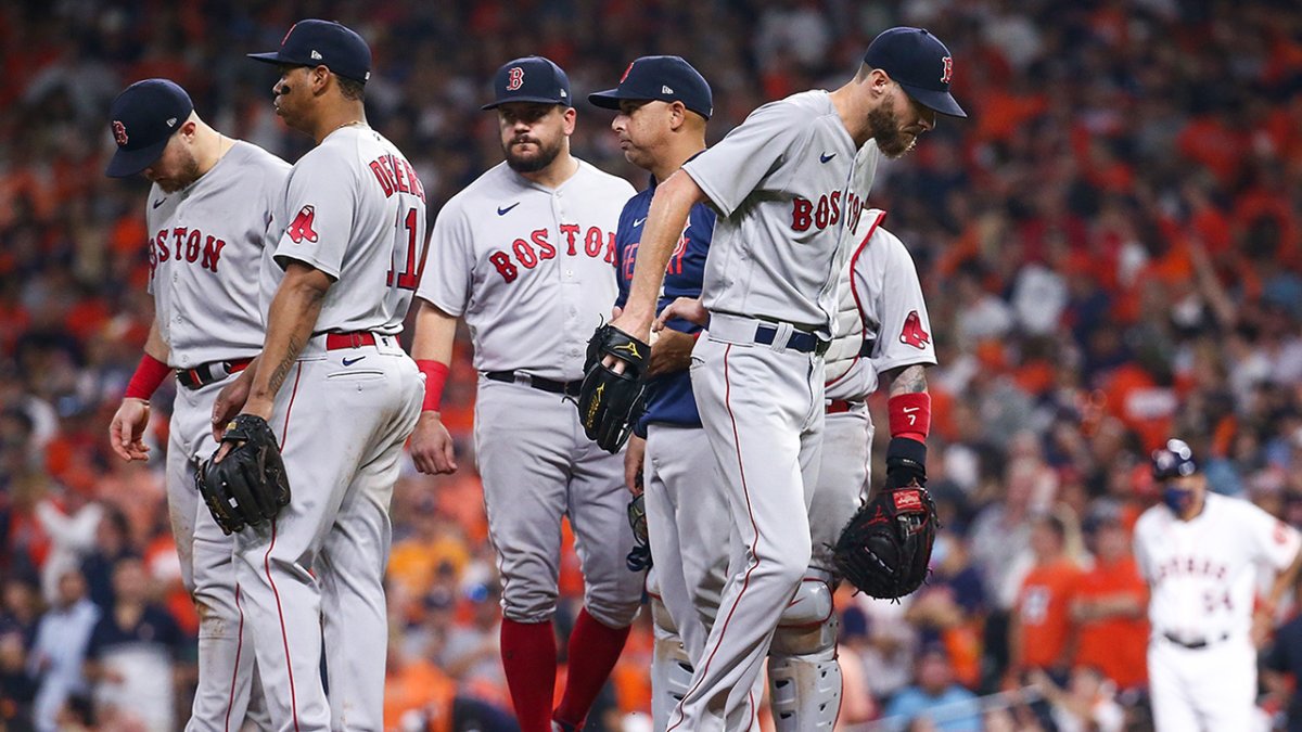 Boston Red Sox manager Terry Francona chats with pitcher Josh