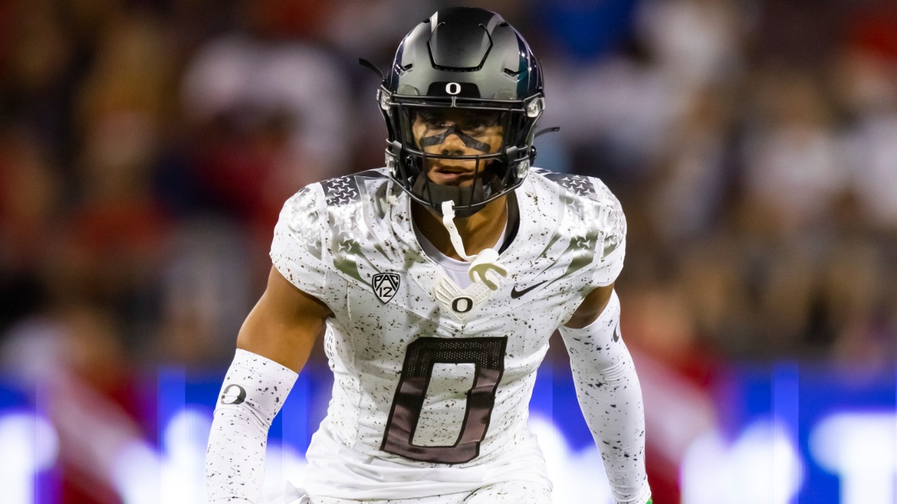 Premature Pick: New England Patriots Select Army Edge Rusher in (Very)  Early 2023 Mock Draft - Sports Illustrated New England Patriots News,  Analysis and More