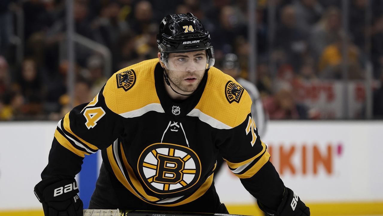 Chicago Blackhawks: Jake DeBrusk would be a great fit via trade