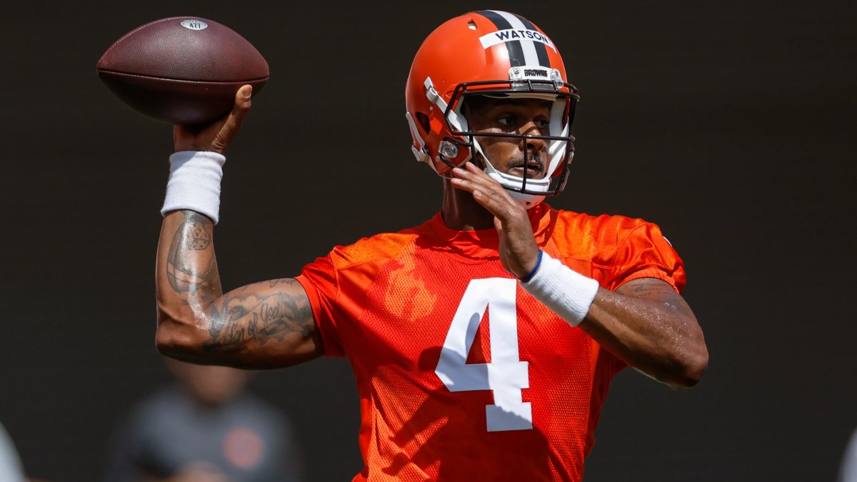 Browns' Deshaun Watson, NFL settle on 11-game suspension