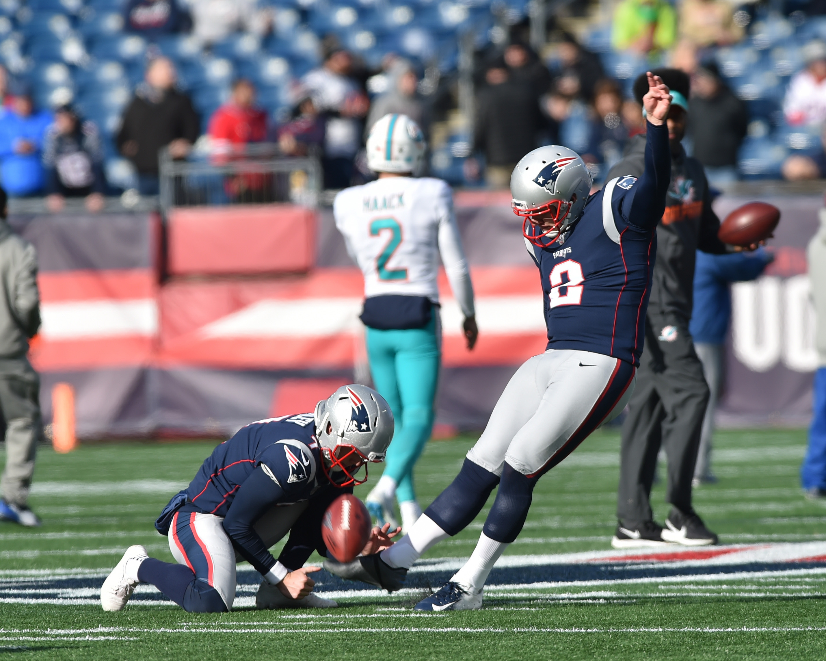 <p>Miami kicker Jason Sanders was 23-for-30 on field goals last year. Nick Folk – who presumably will handle the work for the Patriots – was 14-for-17. Shouldn’t be a lot of drama there.</p>
<p>The Patriots will once again have the best punt coverage unit in the league with Jake Bailey launching moonshots for Matt Slater and Justin Bethel to chase down. Dolphins punter Matt Haack is your garden-variety NFL punter.</p>
<p>Their main returner is Jakeem Grant. For the Patriots, it's unclear who will bring back punts – something we would have learned if there was a preseason. Figure Damiere Byrd and J.J. Taylor could be in the mix.</p>