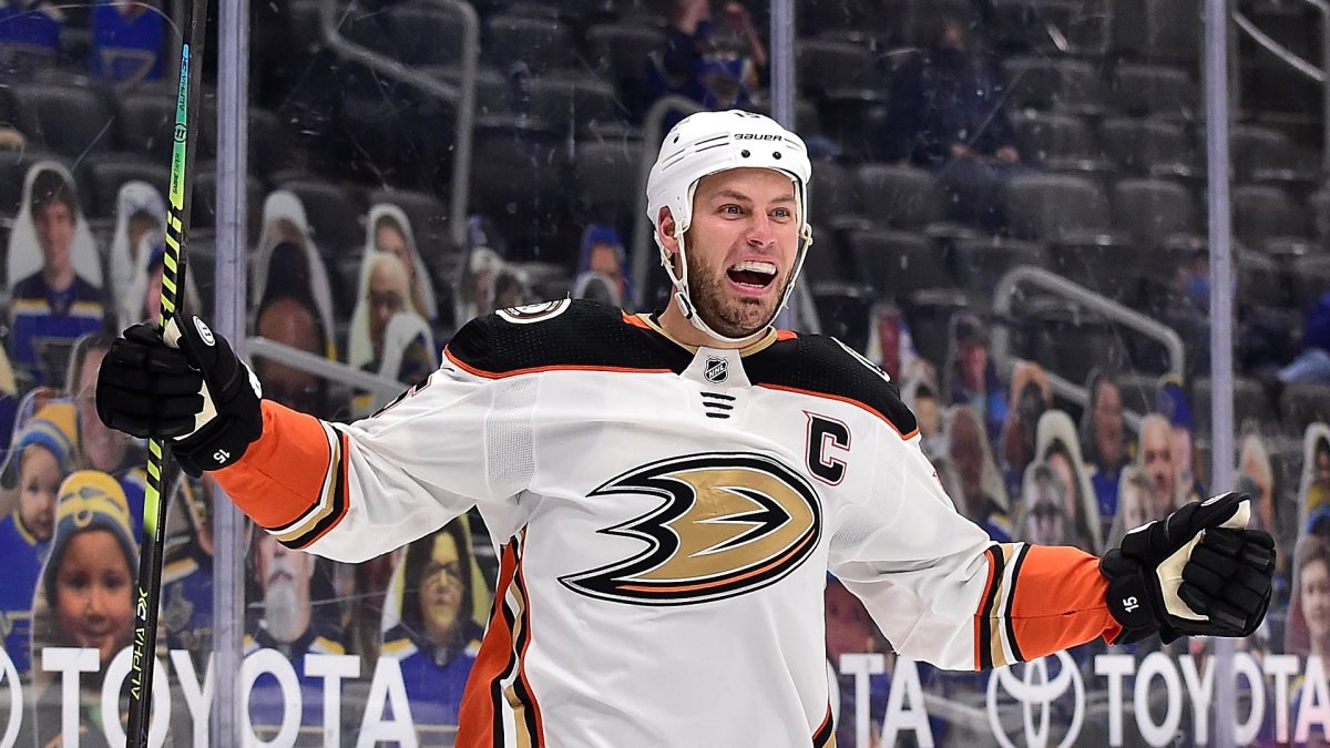 Anaheim Ducks: Is it Time to Find Ryan Getzlaf's Replacement?