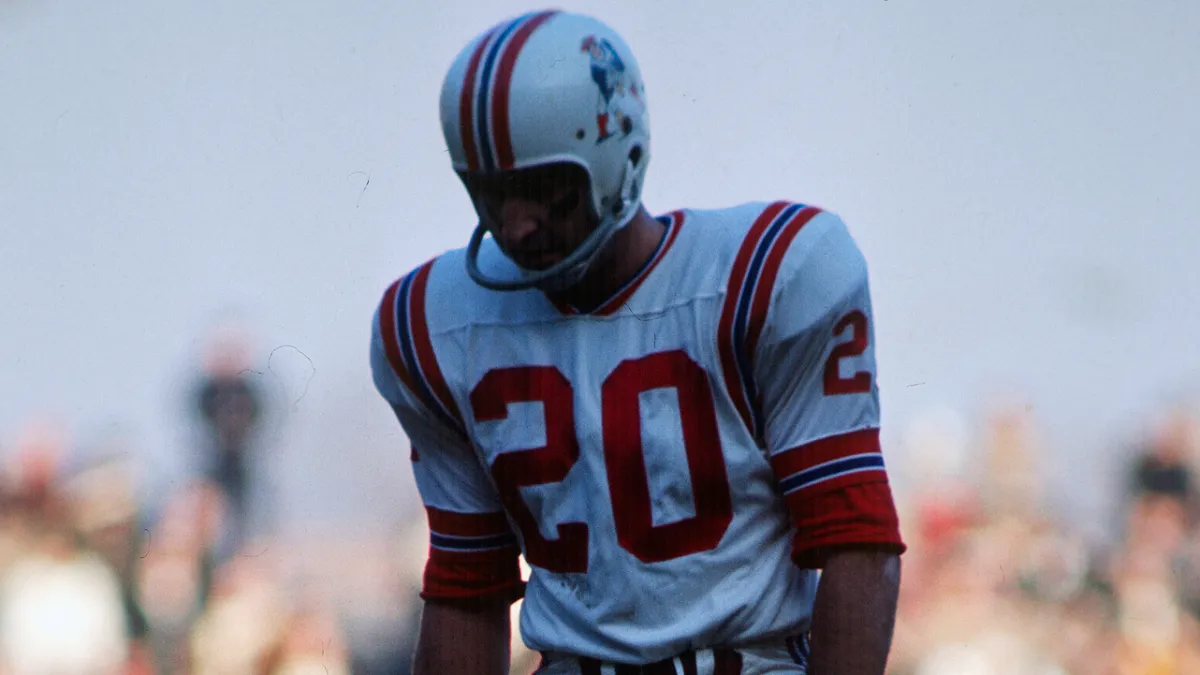 Patriots Hall Of Famer Gino Cappelletti Passes Away At 89 Nbc Sports Boston 9257