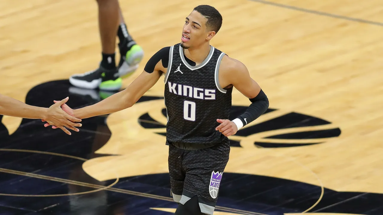 <p><strong>2020-21 stats: </strong>13.0 ppg, 3.0 rpg, 5.3 apg, 47.2% FG, 40.9% 3PT</p>
<p>Haliburton plans to use <a data-timestamp="1620931267" href="https://twitter.com/NBCSKings/status/1392314045970145283">the 11 teams that passed on him</a> in the draft as motivation throughout his career. Can't say we blame him. The 21-year-old looked NBA-ready from the jump this season, flirting with the "50-40-90" club while playing 30 minutes a night before a knee injury ended his campaign early.</p>
<p>If we did a 2020 NBA re-draft, Haliburton easily would be a top-five pick.</p>