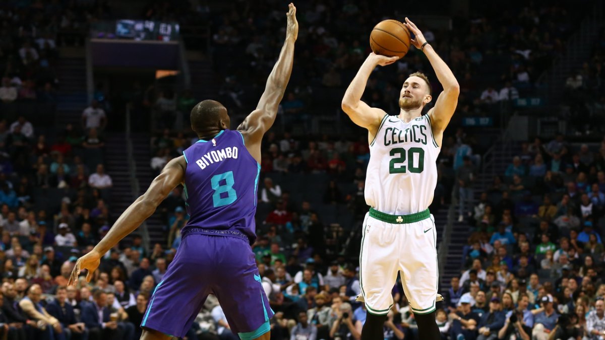 Hornets work out sign-and-trade deal with Celtics for Gordon Hayward