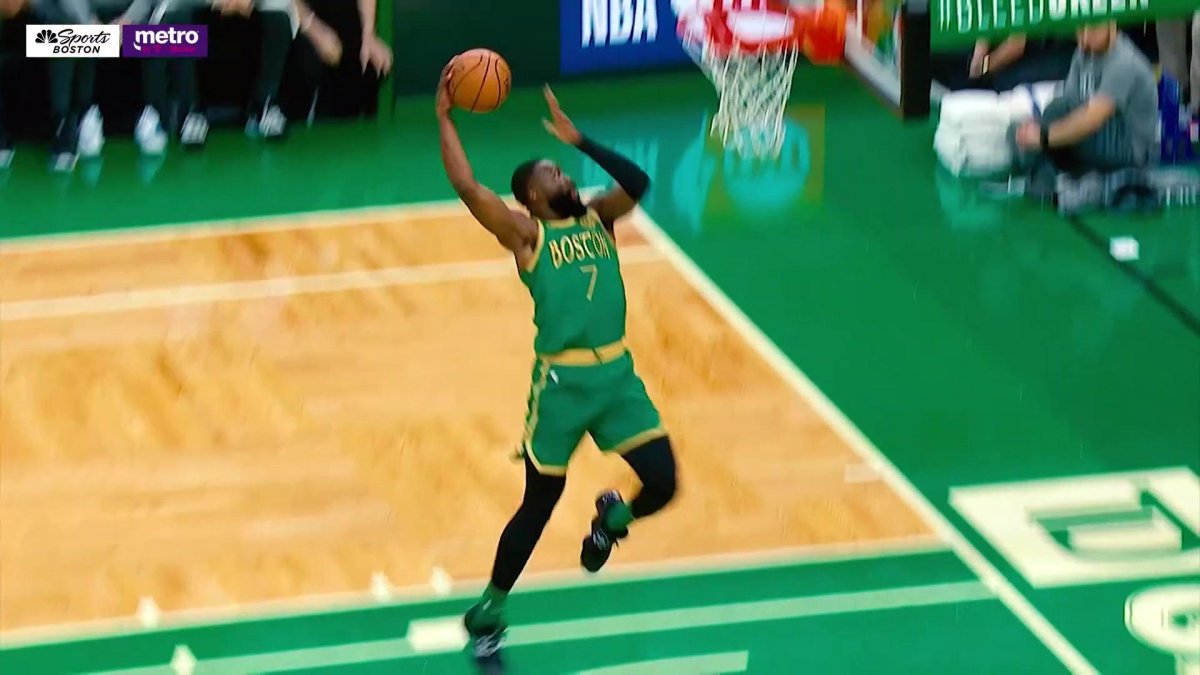 Jaylen Brown throws down another poster dunk on Giannis