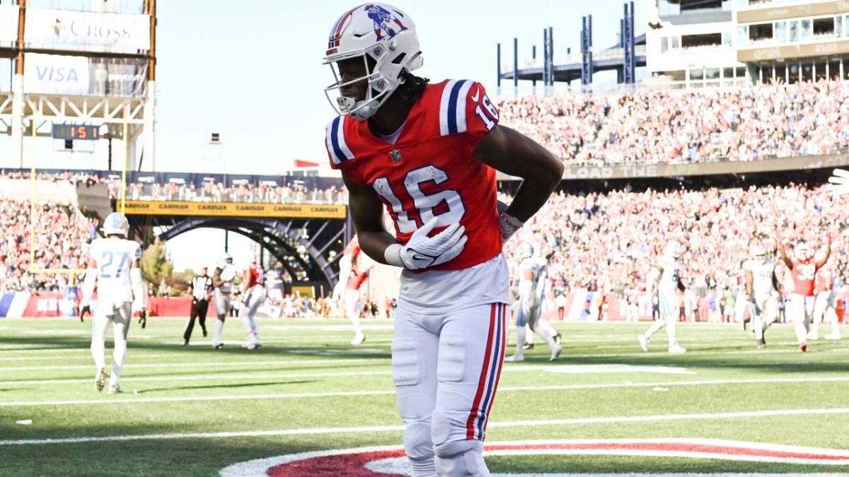 New England Patriots WR Jakobi Meyers Questions Offense - Sports