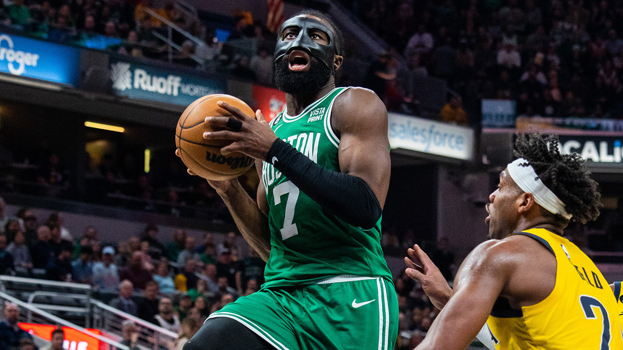 Celtics Star Jaylen Brown 'Tired' Of Wearing Protective Face Mask