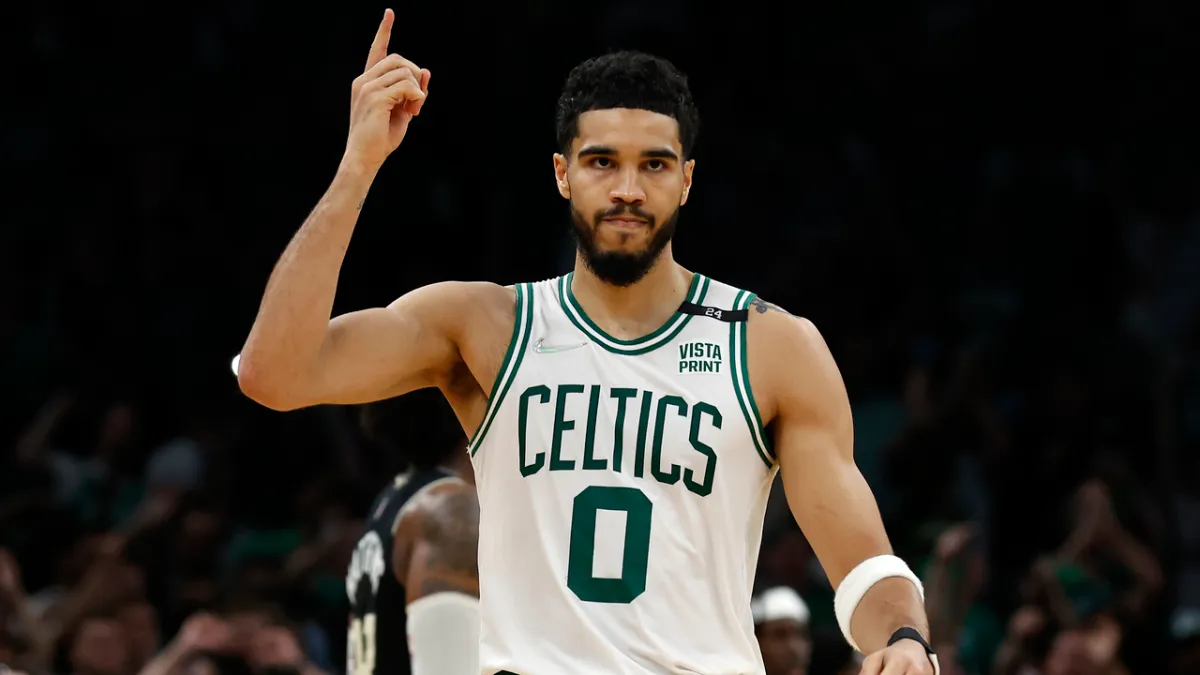 Jayson Tatum Wore Kobe Bryant's Exact Outfit From His Celtics