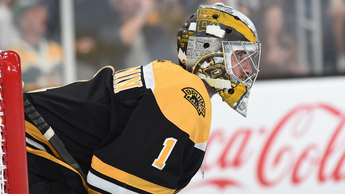 Could the Bruins opt for Jeremy Swayman in net for Game 4?