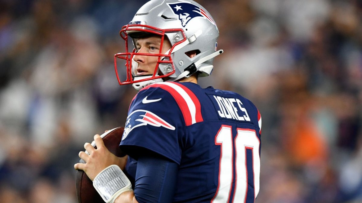 Mac Jones jersey: Patriots Pro Shop sold out of rookie's No. 10 – NBC  Sports Boston