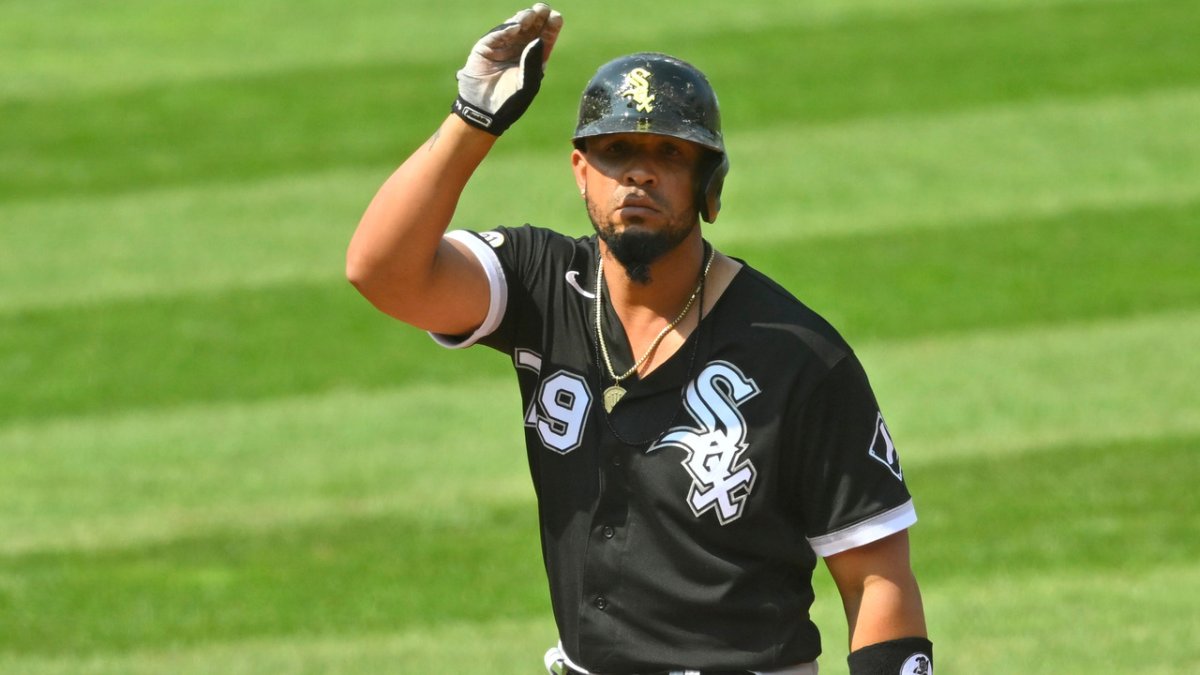 Why Red Sox should make one more push for Jose Abreu in free agency – NBC  Sports Boston