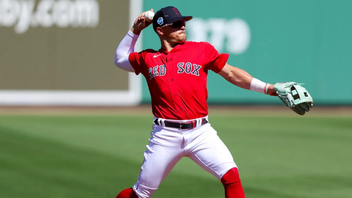 Kike Hernandez: Is he the perfect Xander Bogaerts shortstop replacement for  Boston Red Sox?