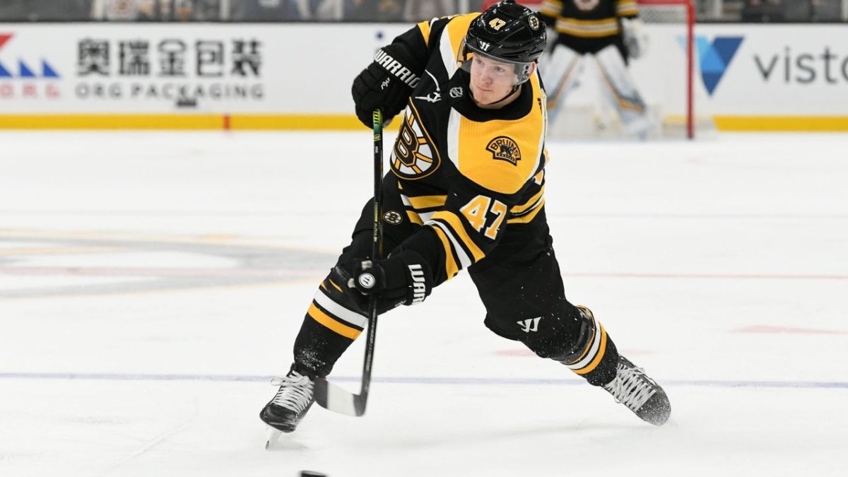 Torey Krug thanks Bruins fans, city of Boston on Instagram after signing  with St. Louis 
