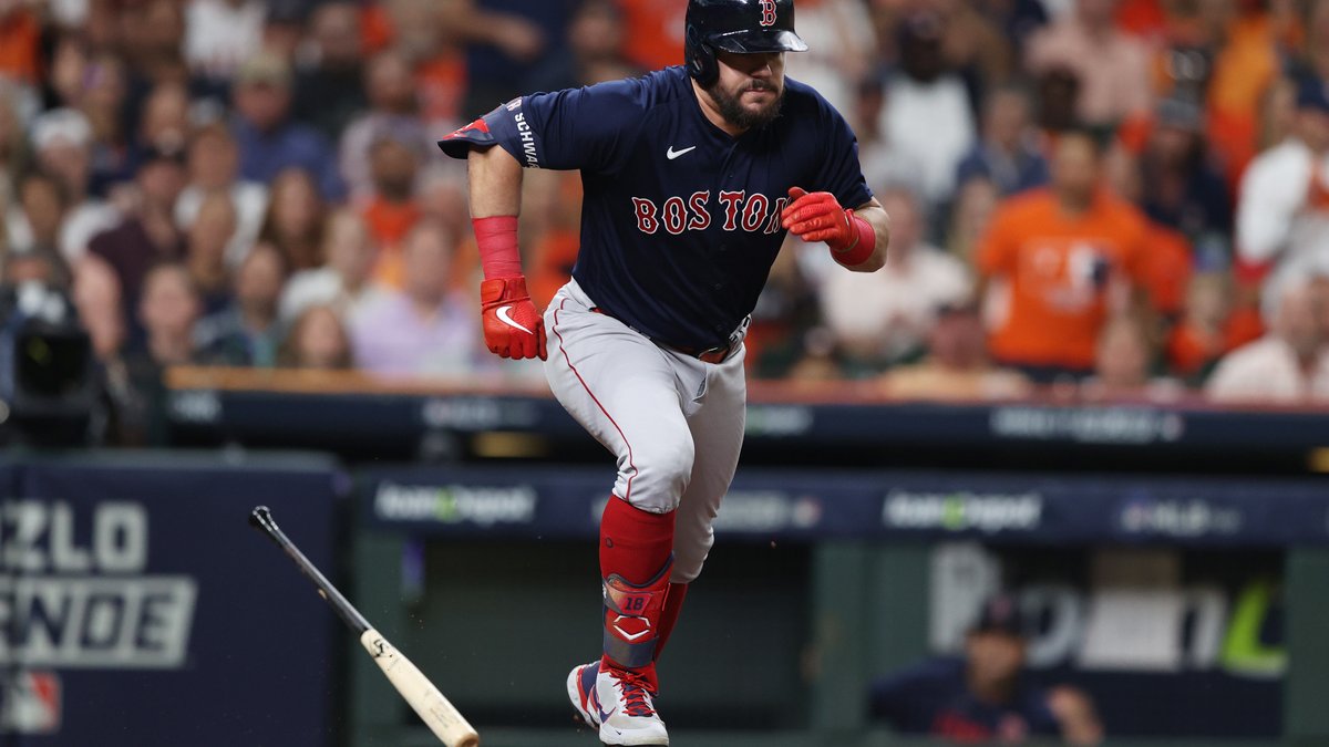 Kyle Schwarber out of Boston Red Sox lineup Sunday in finale vs