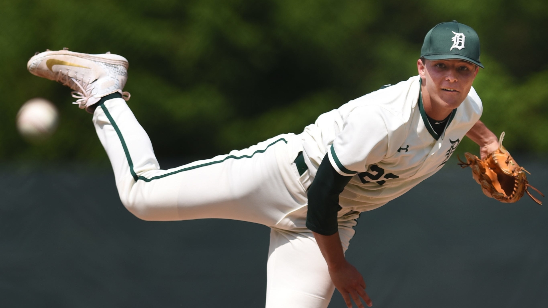 <p>The pandemic deprived Commodores fans of seeing the best 1-2 combo in the nation, because next on the list is another son of a former pro.</p>
<p>In this case, it's former All-Star left-hander Al Leiter. Jack Leiter stands six feet and 195 pounds, which makes him a tad undersized, but scouts love his feel and varied arsenal, which includes a 95-mph fastball, plus curveball, slider, and changeup.</p>
<p>The Yankees selected Leiter in the 20th round coming out of high school, but he spurned them for college and went 2-0 with a 1.72 ERA in three starts. Some experts believe Leiter's advanced polish makes him the more intriguing pick at No. 1. Either way, the early consensus is that either Rocker or Leiter will go first.</p>