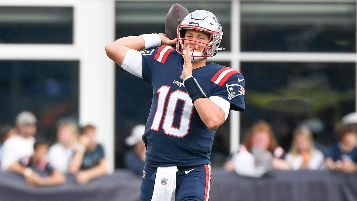 Week 4 Patriots vs Panthers: Game time, TV schedule, channels, betting  odds, updates, and live online streaming - Pats Pulpit