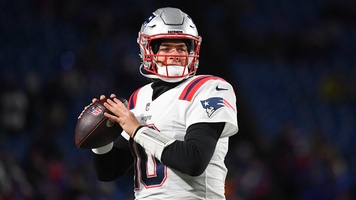 Patriots throw fewest passes in an NFL game since 1974 - Seattle Sports