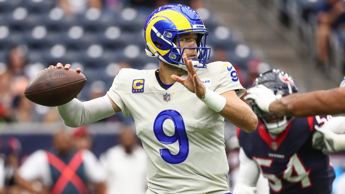 Fantasy Football Week 9 QB Rankings: Justin Fields, Geno Smith, Tom Brady,  Matthew Stafford & MORE 