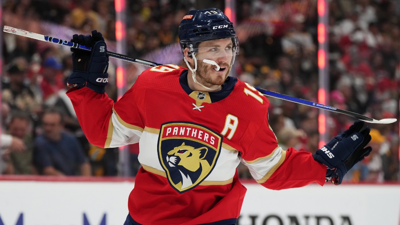 NHL Hands Out Discipline To Matthew Tkachuk For Cross-Check - NHL Trade  Rumors 