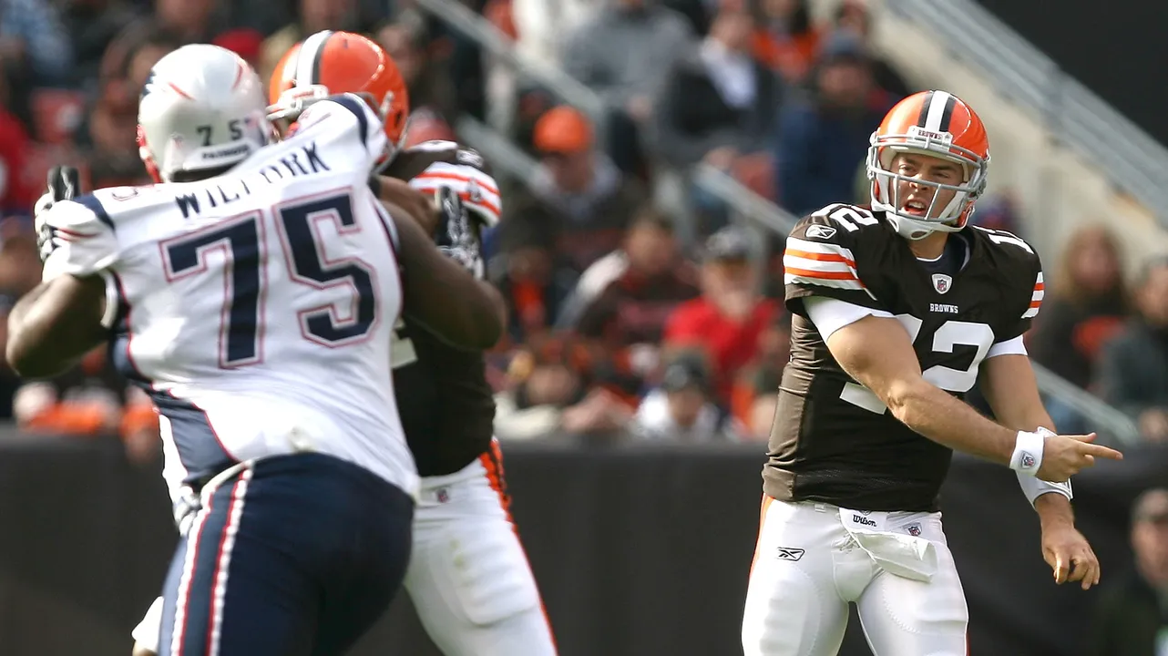 <p><strong>Browns 34, Patriots 14</strong></p>
<p>McCoy's stats: 14-for-19, 174 yards (101.6 QB rating)</p>
<p>One of the more surprising results on this list, McCoy led the Browns to a 20-point win (!!) over Belichick's Patriots in his third career start despite not throwing for any touchdowns or reaching 200 yards. Winning the turnover battle 3-1 was a huge factor.</p>