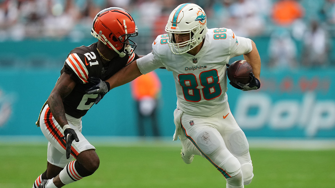 Report: Patriots agree on four-year deal with LS Joe Cardona