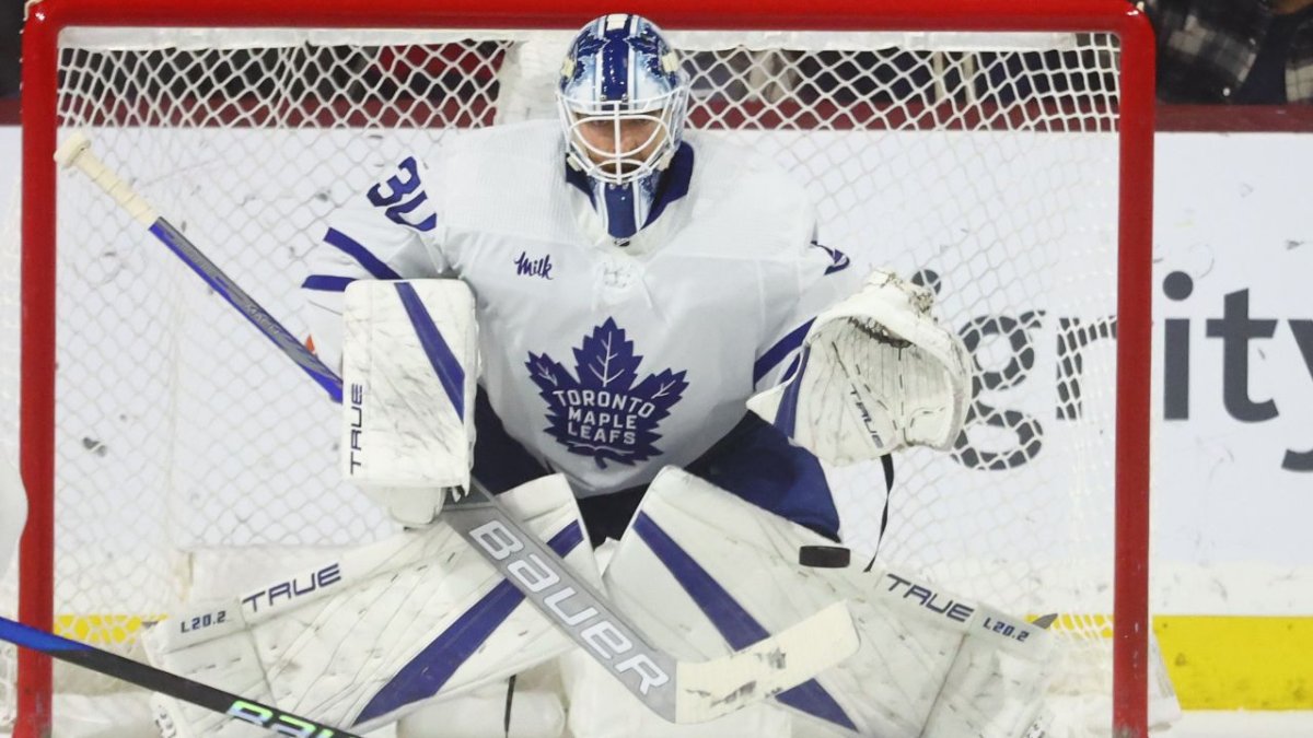 Toronto Maple Leafs goaltender Matt Murray makes a save against