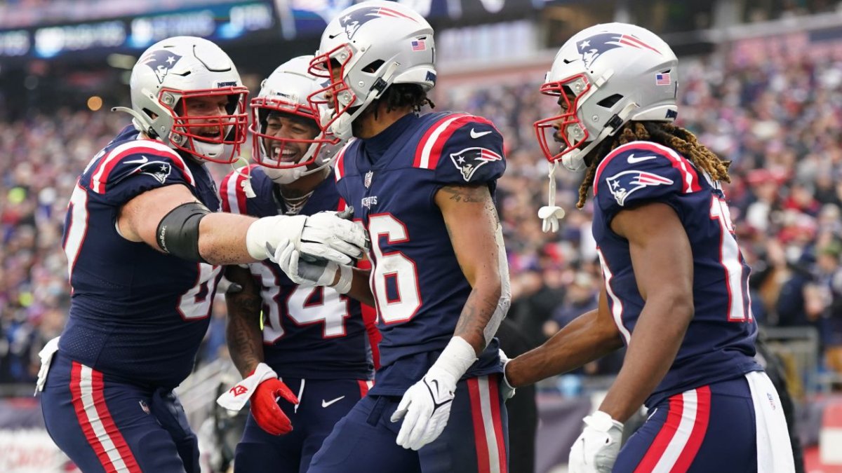 2021 NFL Playoff Picture: Updated clinching scenarios, standings after Week  17 – NBC Sports Boston