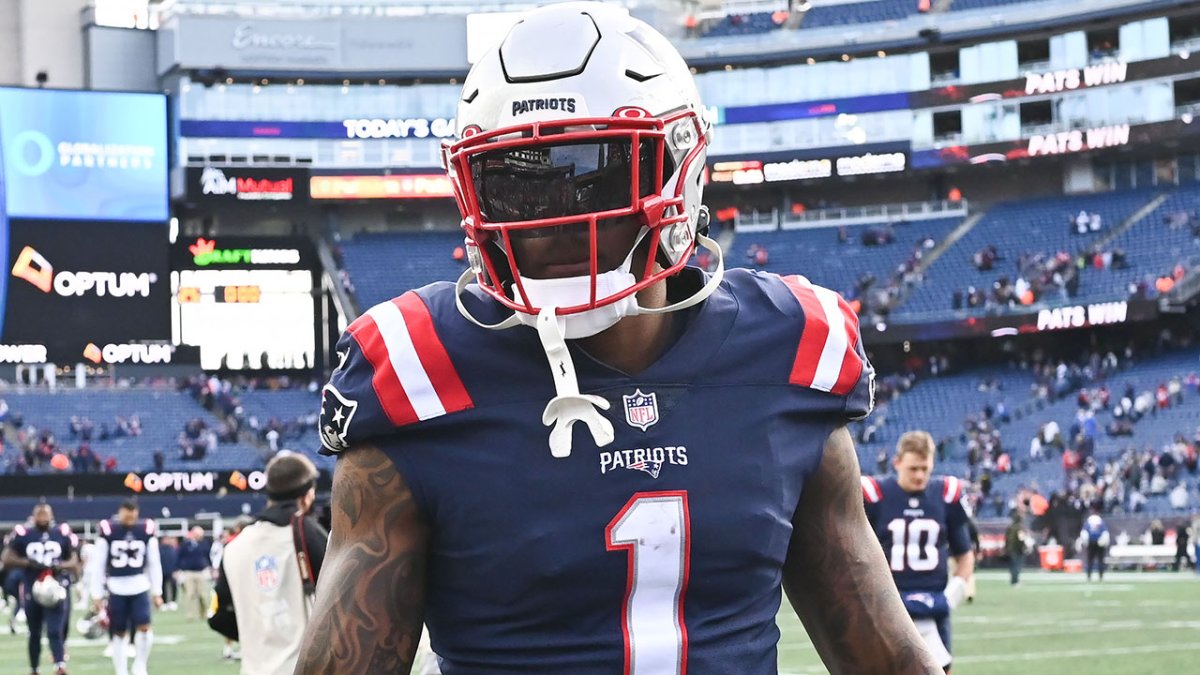 Lil'Jordan Humphrey doing everything he can to make Patriots' roster - CBS  Boston