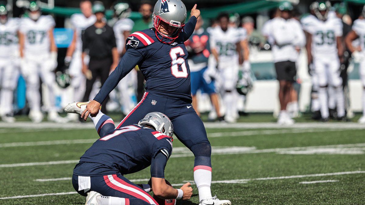 Patriots sign kicker Nick Folk to 53-man roster after win at Jets