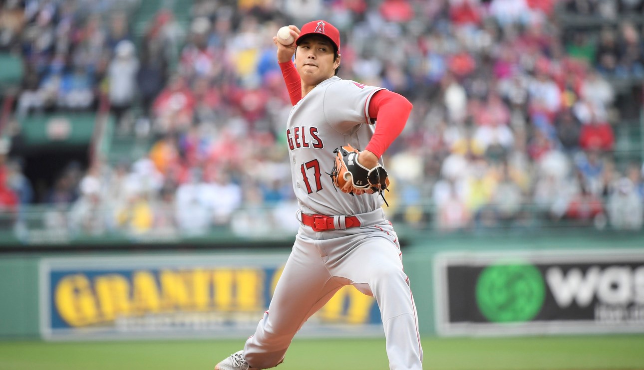Phenom Shohei Ohtani chooses to sign with Los Angeles Angels