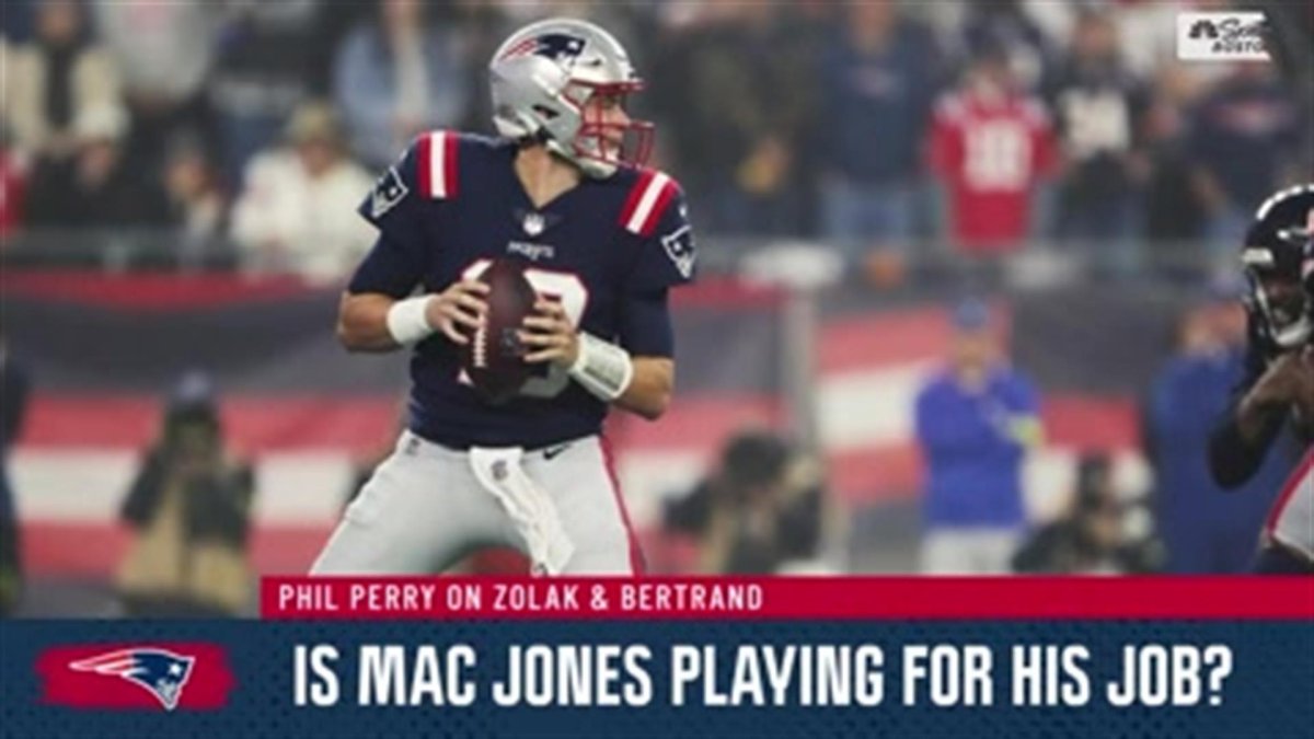 Mac Jones rips Patriots' play-calling during loss