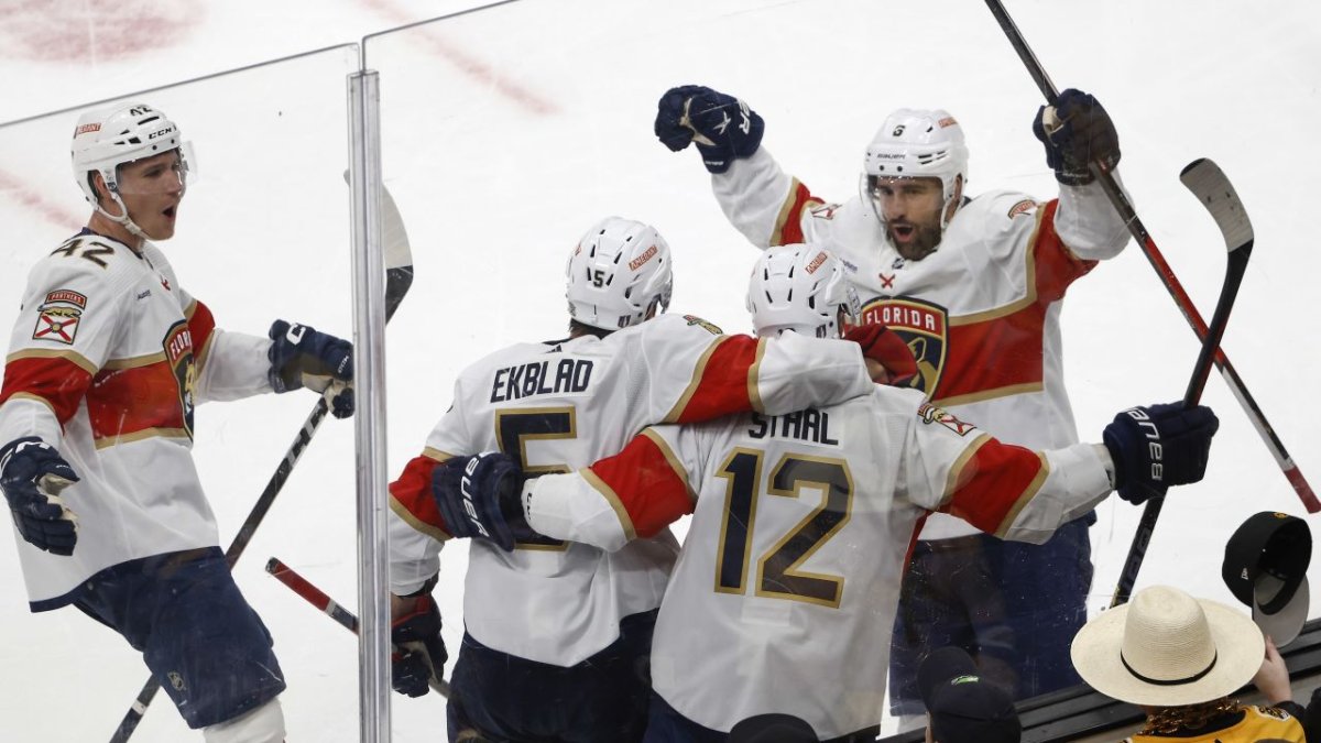 Panthers beat Bruins 6-3 in Game 2 to tie first-round series