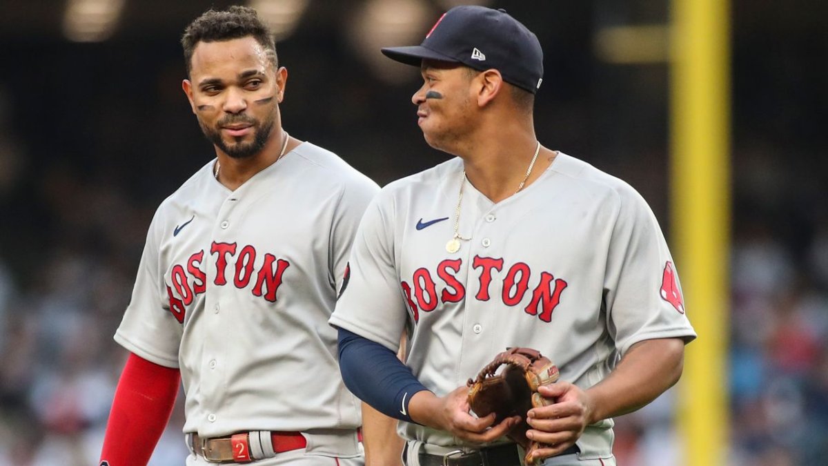 Boston's bungling of Xander Bogaerts situation doesn't bode well for Red Sox keeping Rafael Devers long-term