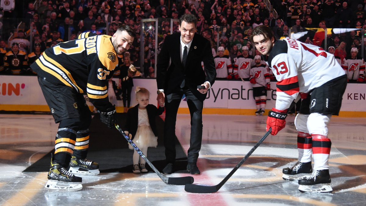 Yahoo Sports AM: Puck drop