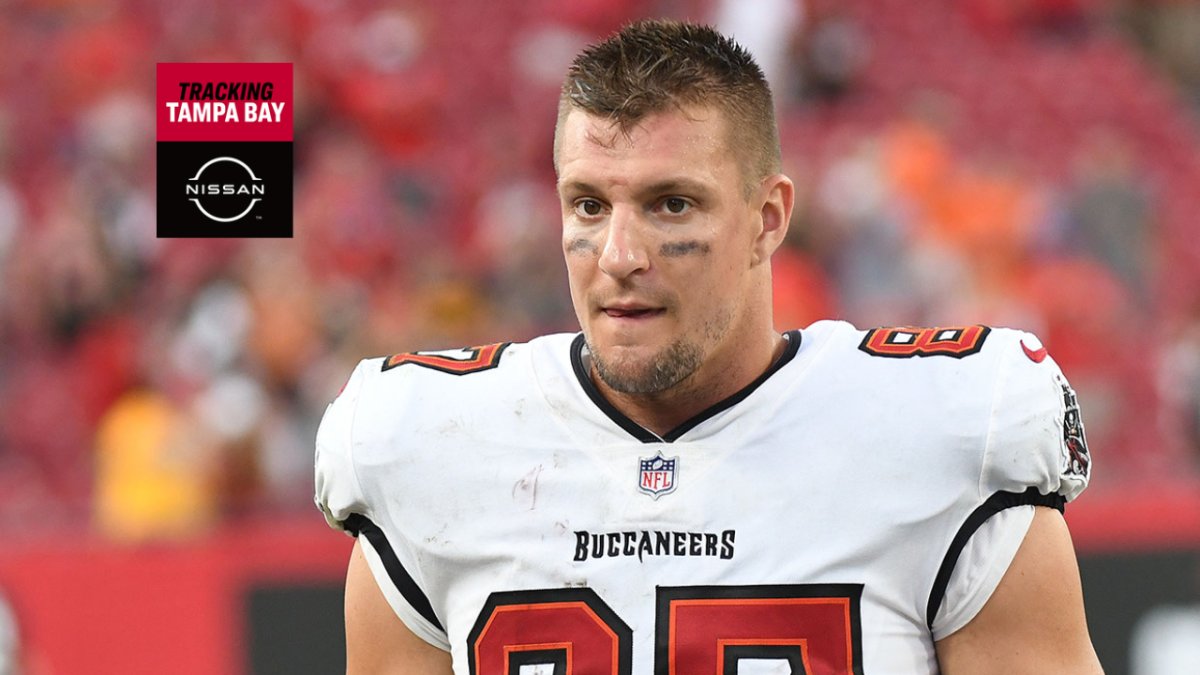 Buccaneers' Rob Gronkowski won't play against Patriots, per reports