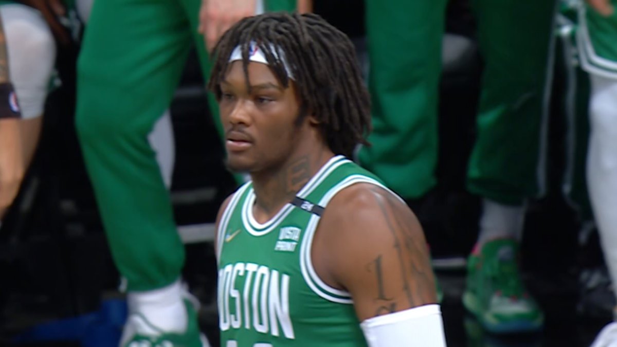 Will Robert Williams return to starting lineup? Celtics center remains on  bench for now