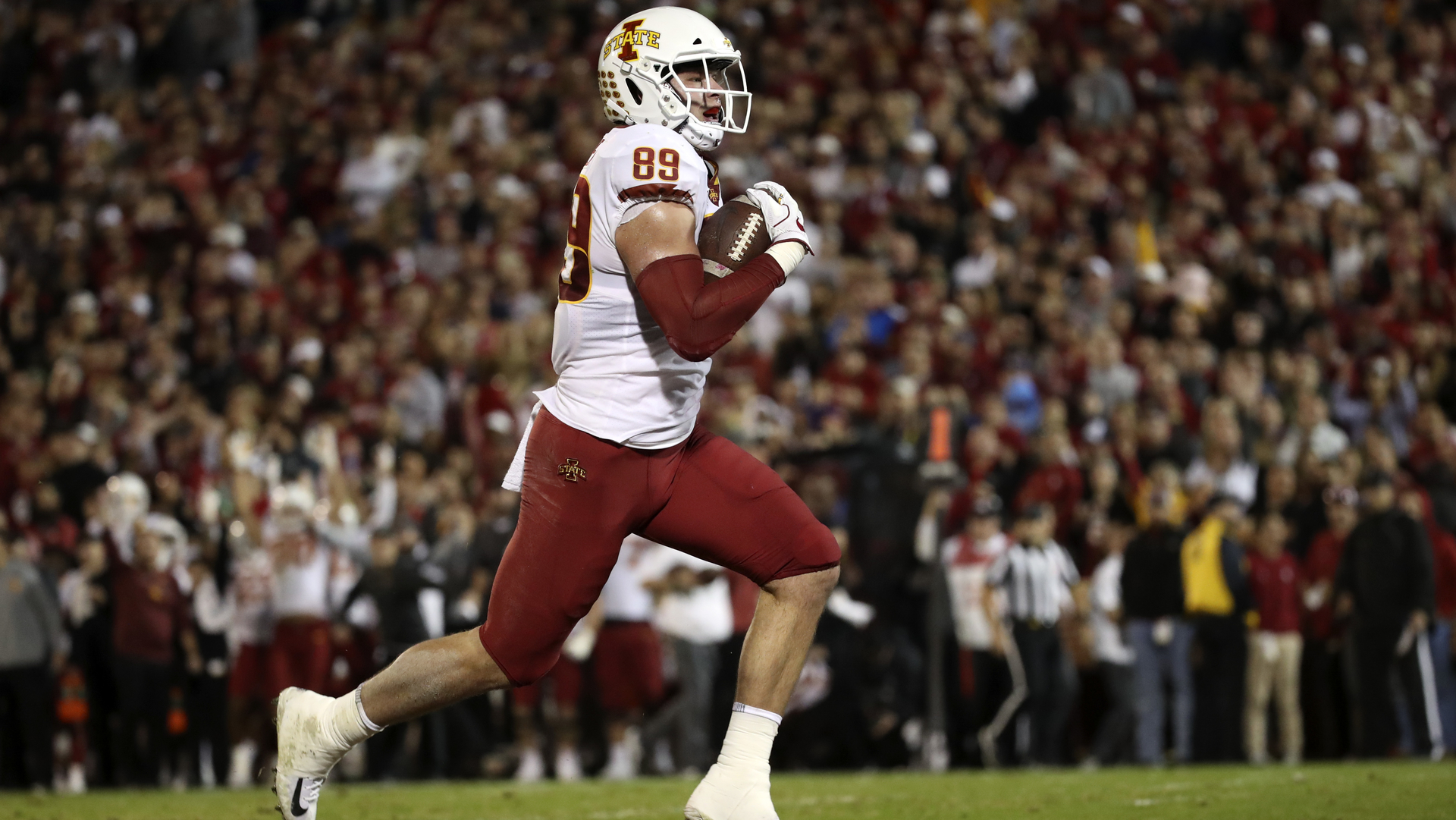<p><em>6-foot-5, 250 pounds</em></p>
<p>Bates checked in at his pro day almost 10 pounds lighter than he was at the Senior Bowl. Was that done in an effort to run a quicker 40 time? He ended up running a 4.80, which is nothing to get overly excited about. But his three-cone time (6.85 seconds) and broad jump (120 inches) were eyebrow raisers.</p>
<p>If he can maintain that type of explosion and quickness at closer to 260 pounds? Then we're talking about maybe one of the best fits in the draft for the Patriots.</p>
<p>A three-year starter for Boise, <a href="https://urldefense.com/v3/__https:/twitter.com/EaglesXOs/status/1354608474978705413__;!!PIZeeW5wscynRQ!57zdEC9IokRAbDx1Vm-VE55NC0z5zIBR1SOLEBHXKu2jjCkmMw4pxDUUHEJDzQcoyA$">he's a menace</a> <a href="https://urldefense.com/v3/__https:/twitter.com/EaglesXOs/status/1354424838165819392__;!!PIZeeW5wscynRQ!57zdEC9IokRAbDx1Vm-VE55NC0z5zIBR1SOLEBHXKu2jjCkmMw4pxDUUHELEyp9DdQ$">as a blocker</a> -- his tape has moments where he's <a href="https://urldefense.com/v3/__https:/twitter.com/BenFennell_NFL/status/1357480890012758017__;!!PIZeeW5wscynRQ!57zdEC9IokRAbDx1Vm-VE55NC0z5zIBR1SOLEBHXKu2jjCkmMw4pxDUUHEL9LMoFqw$">just burying people</a> -- and he can do enough as a receiver <a href="https://urldefense.com/v3/__https:/twitter.com/Jacobkeppen/status/1354866072265117701__;!!PIZeeW5wscynRQ!57zdEC9IokRAbDx1Vm-VE55NC0z5zIBR1SOLEBHXKu2jjCkmMw4pxDUUHELYnFiriQ$">to warrant Belichick's consideration</a>.</p>
