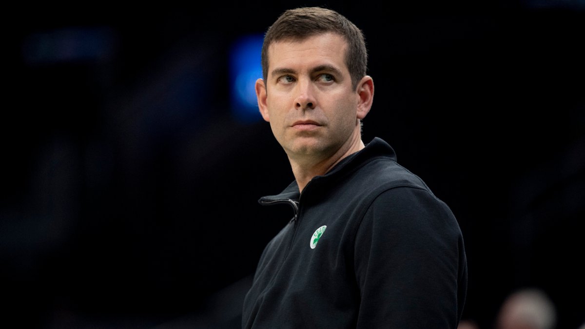 Great Expectations, Tough Lineup Decisions Await Celtics' Brad Stevens -  CBS Boston
