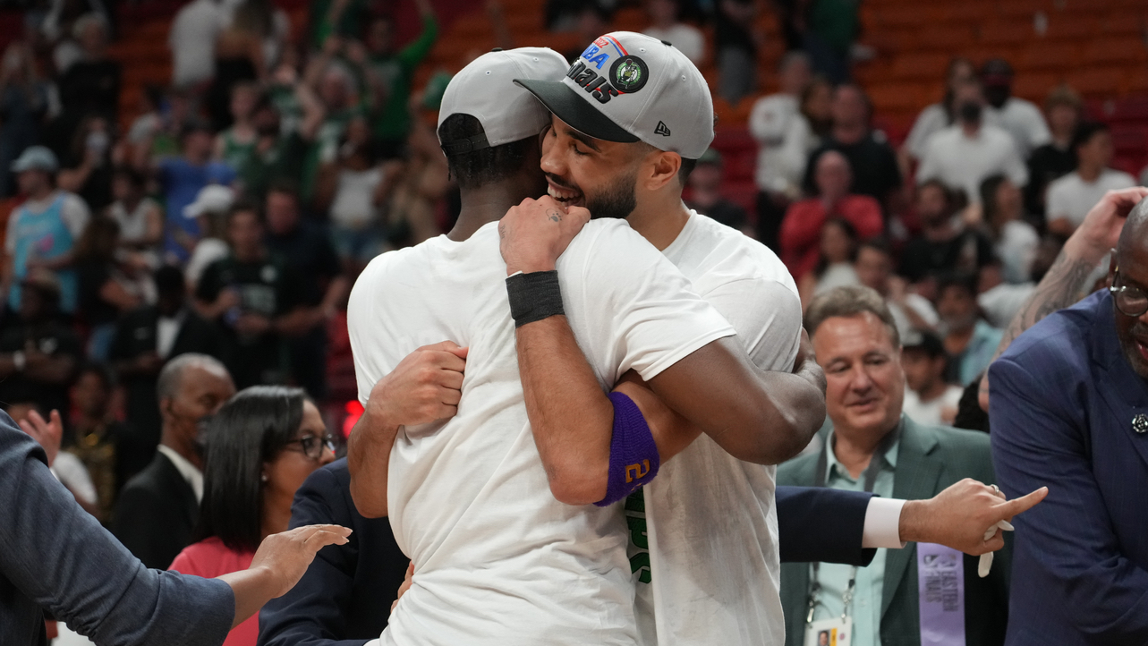 Jayson Tatum honors Kobe Bryant with armband, custom Air Jordans in Game 7  vs. Heat