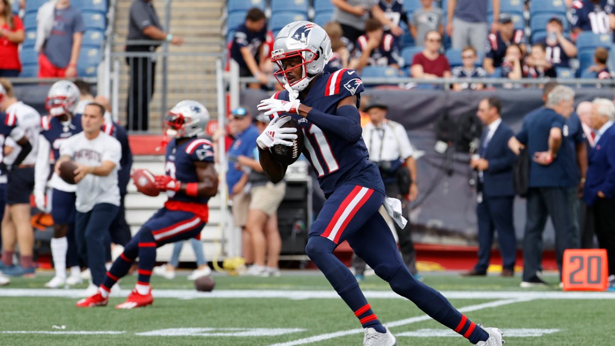 Why has Patriots rookie WR Tyquan Thornton disappeared from the offense?