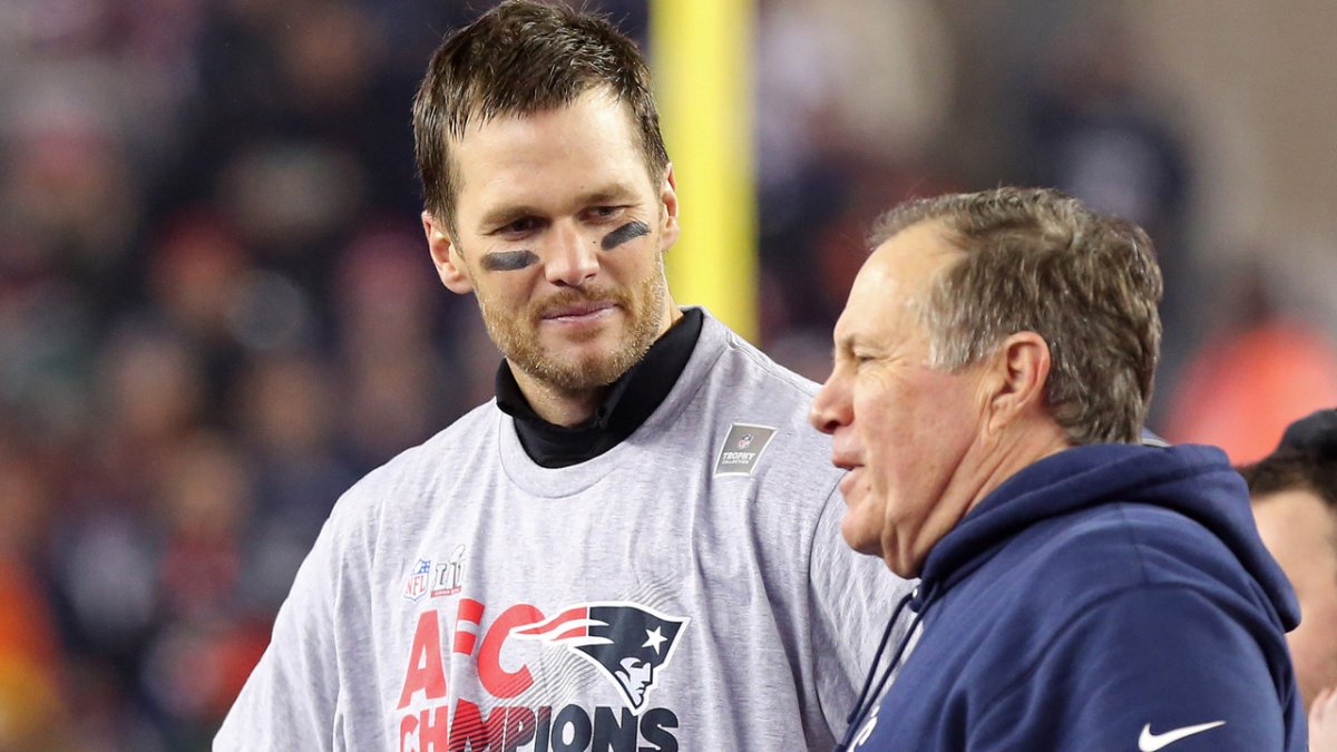 Bill Belichick praised Tom Brady for reaching an NFL milestone